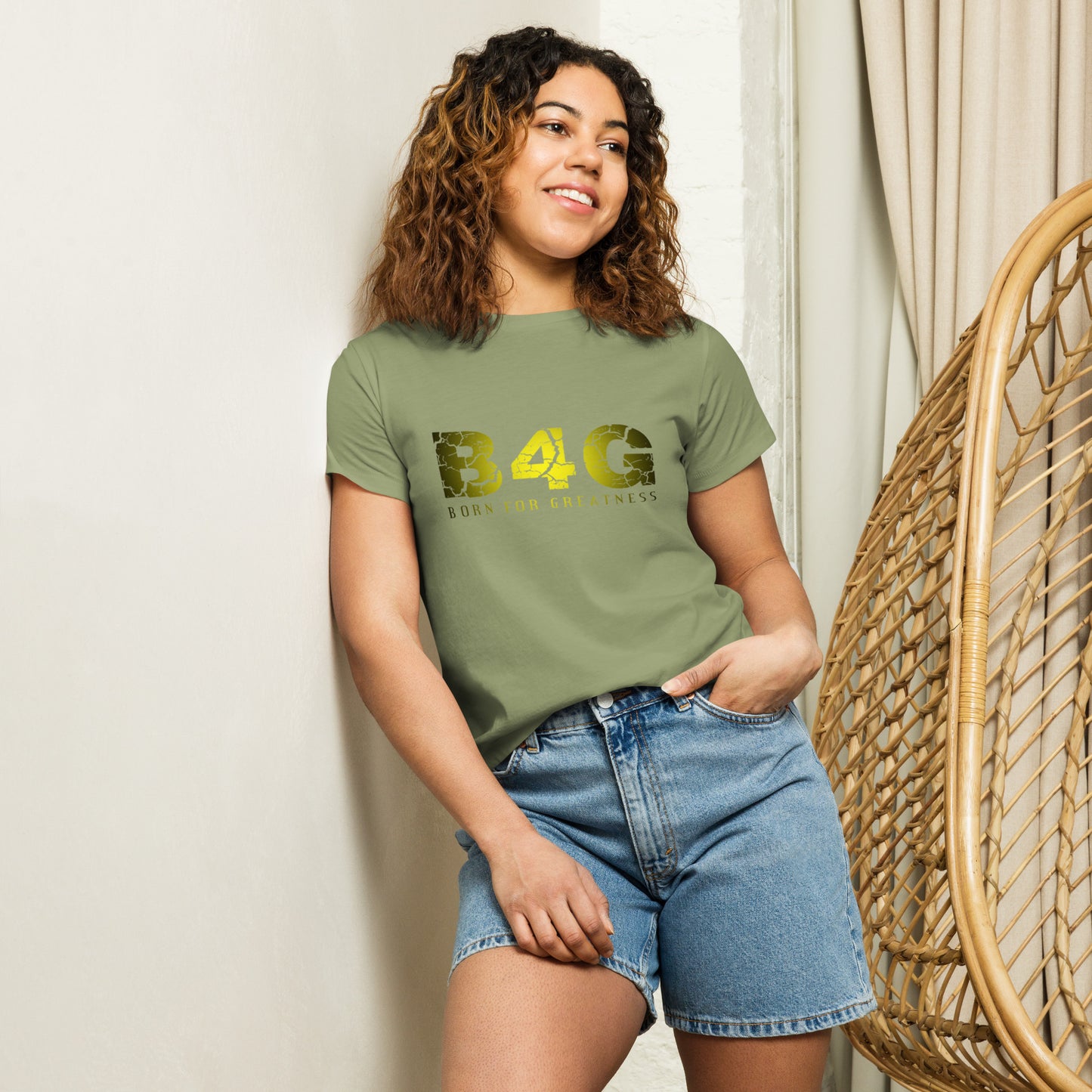 Women’s high-waisted t-shirt